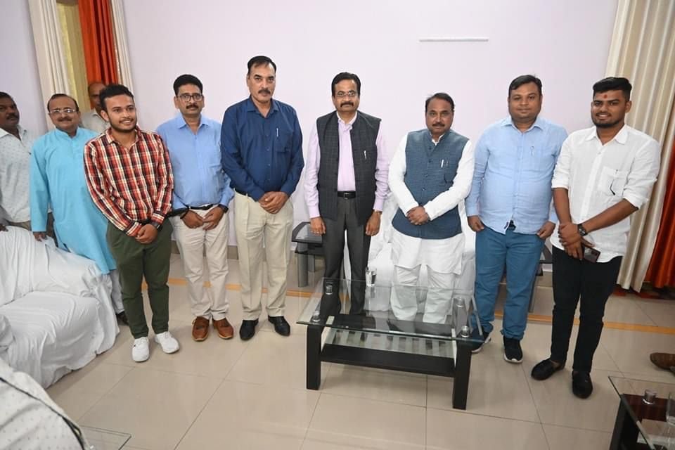 बुंदेलखंड के युवाओं के कौशल विकास के लिए मैं वचनबद्ध: भानु प्रताप वर्मा