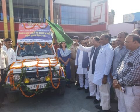 वाहन चलाते हुए करें नियमों का पालन रहें सुरक्षित: भानु प्रताप वर्मा