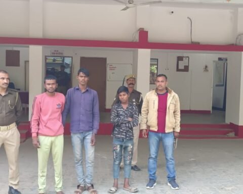 वाहन चोर गिरफ्तार