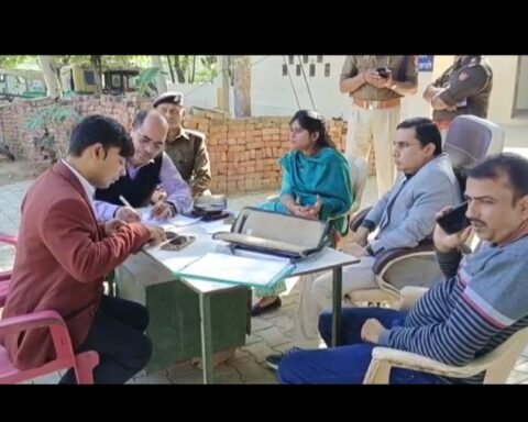 ओवरलोडेड ट्रक सीज़
