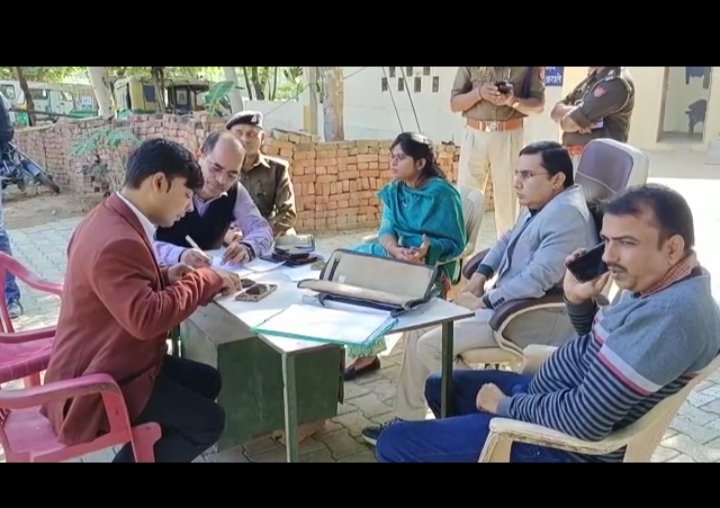 ओवरलोडेड ट्रक सीज़