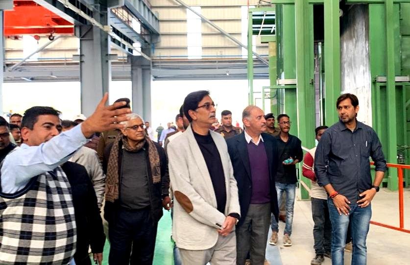 रेलवे कोच फैक्ट्री निरीक्षण