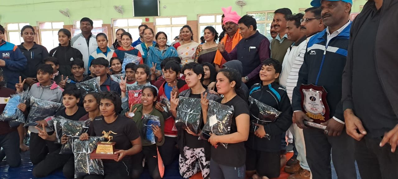 जी-20 प्रदेश स्तरीय समन्यवय जूनियर बालिका कुश्ती