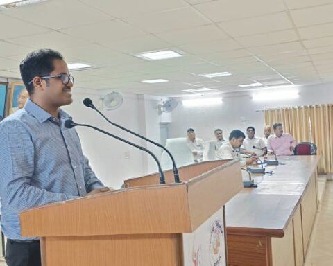 झांसी नगर आयुक्त पुलकित गर्ग