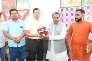 भानुप्रताप वर्मा एबीवीपी कार्यकर्ता मुलाकात