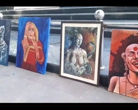 किन्नर जीवन पर चित्रकला प्रदर्शनी