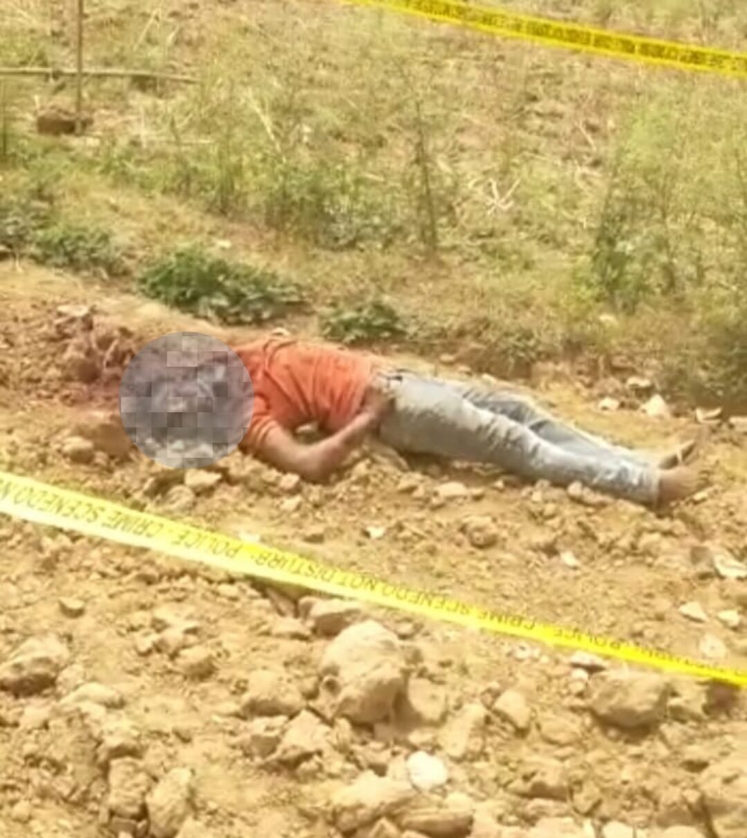 युवक की गला काटकर हत्या
