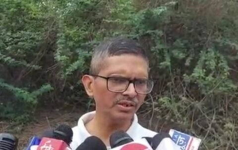 पूर्व आईपीएस अधिकारी अमिताभ ठाकुर