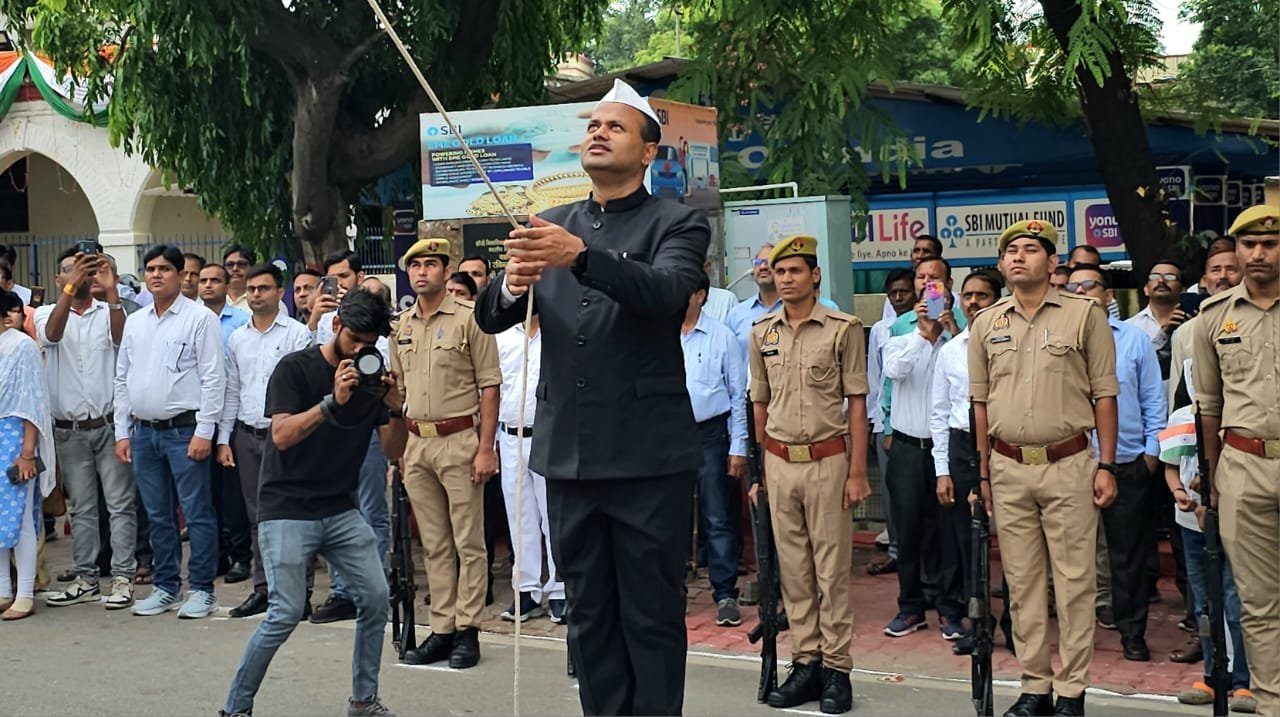 77वें स्वतंत्रता दिवस