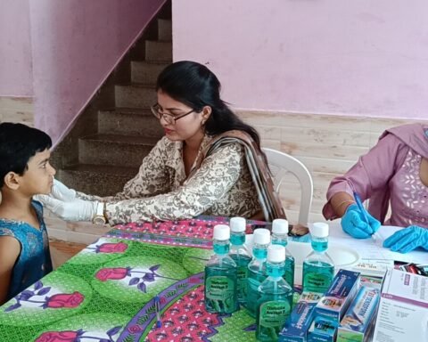 निःशुल्क दंत परीक्षण शिविर
