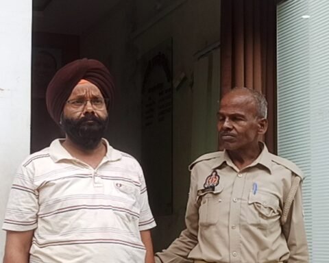 रिश्वत चकबंदी लेखपाल