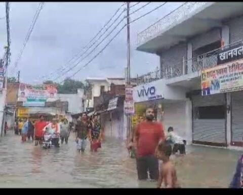 जबरदस्त बारिश