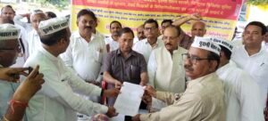  शिक्षक धरना प्रदर्शन