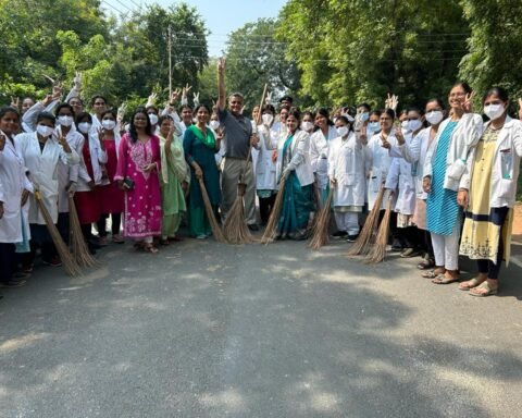  स्वच्छता अभियान