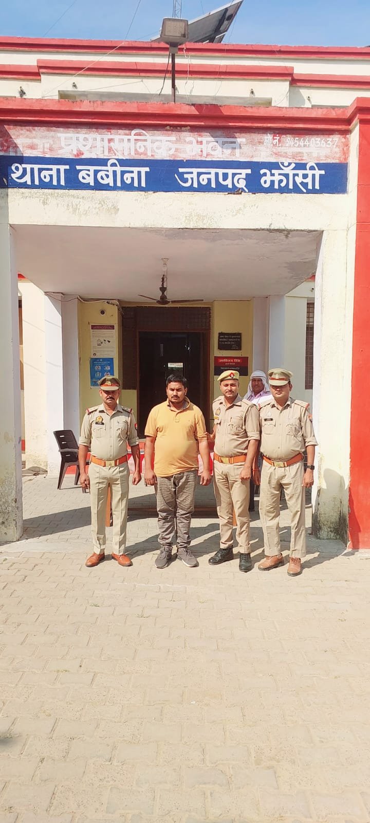 इनामी बदमाश गिरफ्तार