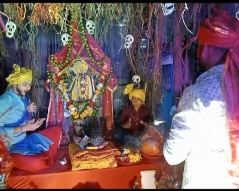 भव्य चुनरी यात्रा