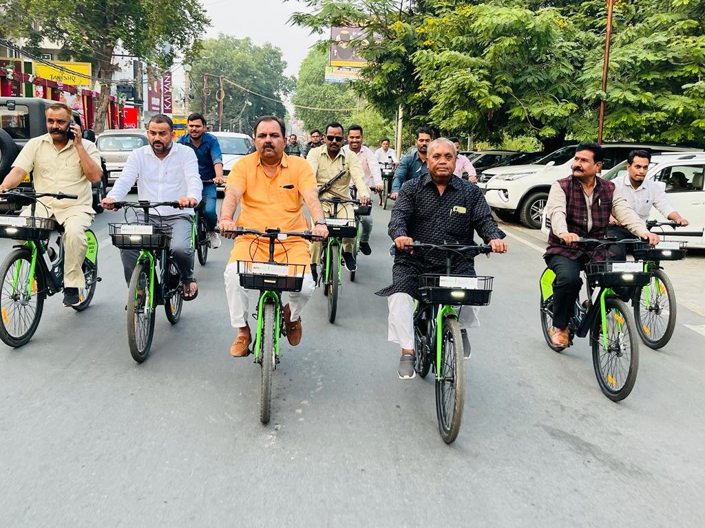 विधायक रवि शर्मा