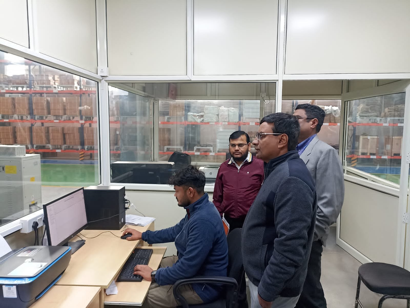 रेल कोच नवीनीकरण कारखाने