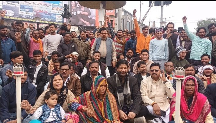 ग्रासलैंड कर्मचारियों का प्रदर्शन