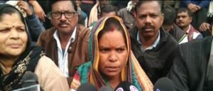 ग्रासलैंड कर्मचारियों का प्रदर्शन 