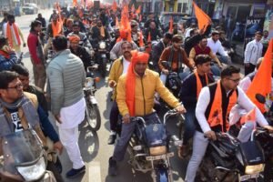 भव्य बाइक यात्रा