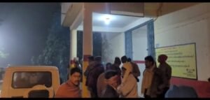 ट्रैक्टर -ट्रॉली पलटी 