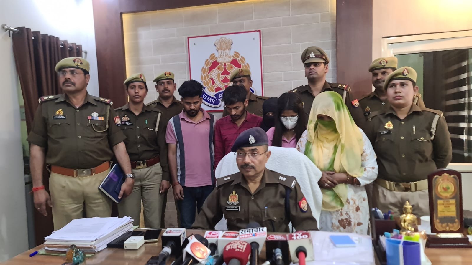 तस्कर गिरफ्तार