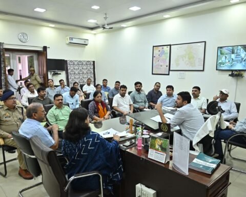 लू और आगजनी की घटना