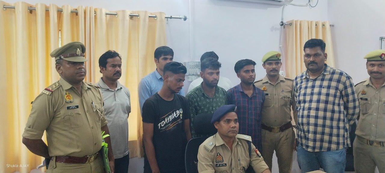 चार लुटेरे गिरफ्तार