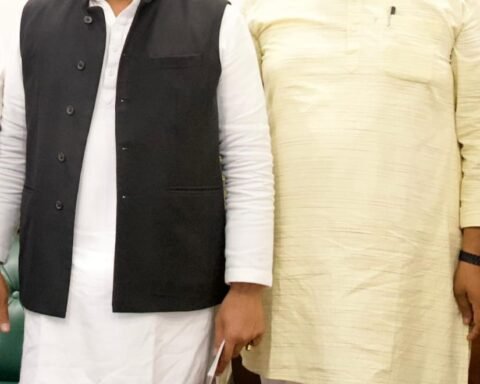 महेश कश्यप