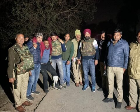 दो अंतरजनपदीय शातिर चोर