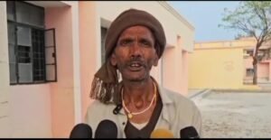 युवक ने मां पर किया फावड़े से जानलेवा हमला