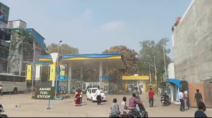 सिलेंडर का वाल्व फटा