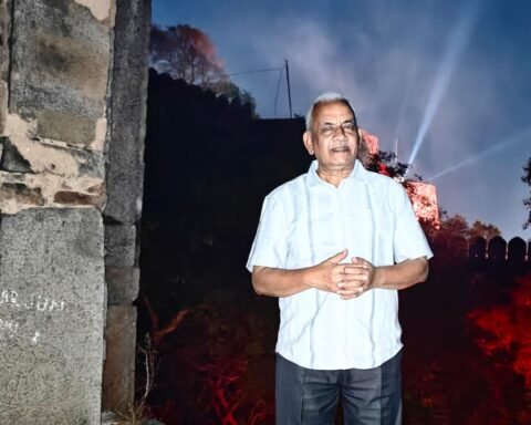 राज्य सूचना आयुक्त दिलीप अग्निहोत्री