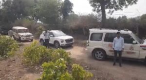 युवक का शव