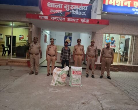 विस्फोटक के साथ अभियुक्त गिरफ्तार