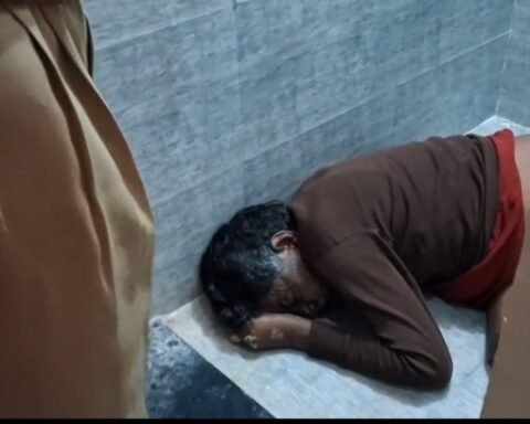 बुजुर्ग का शव मिला