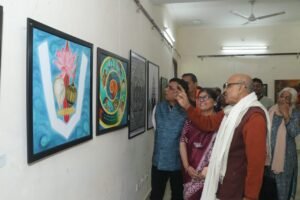 आर्ट एग्ज़िबिशन