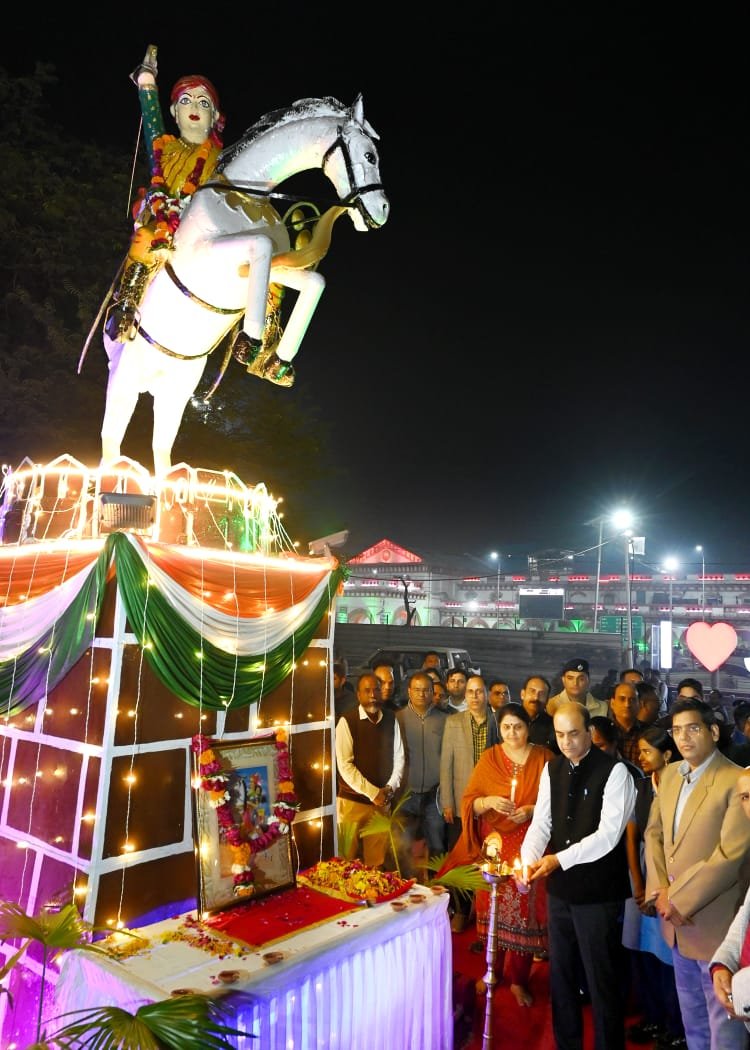 वीरांगना लक्ष्मीबाई झांसी स्टेशन