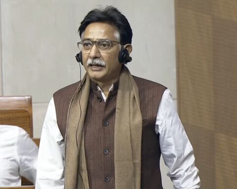 सांसद-अनुराग-शर्मा