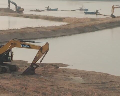 बेतवा अवैध खनन से बेहाल