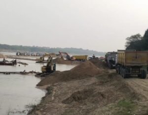 बेतवा अवैध खनन से बेहाल