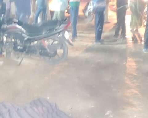 बस से गिरकर यात्री की मौत