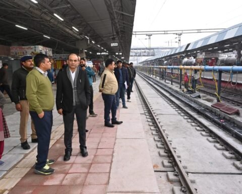 वीरांगना लक्ष्मीबाई झांसी स्टेशन