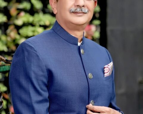 सांसद अनुराग शर्मा