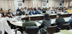 जिलाधिकारी मृदुल चौधरी