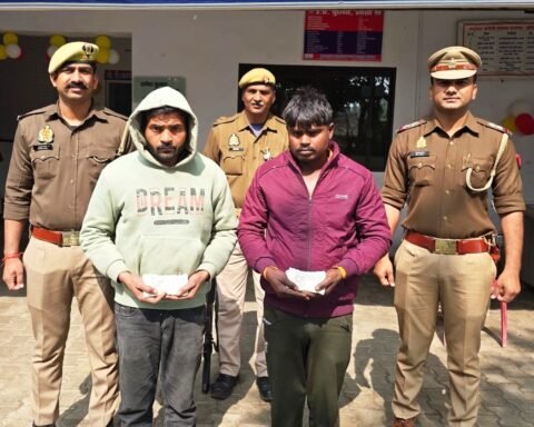 दो चोर गिरफ्तार