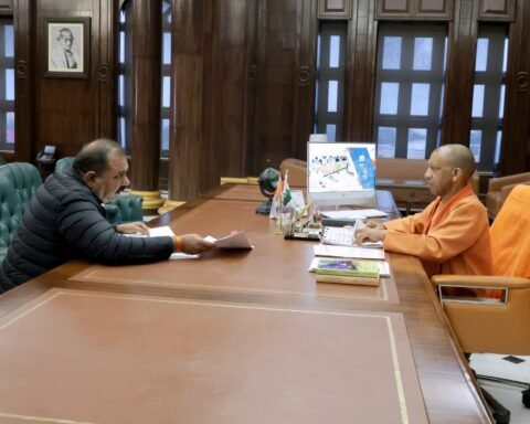 झांसी नगर विधायक रवि शर्मा