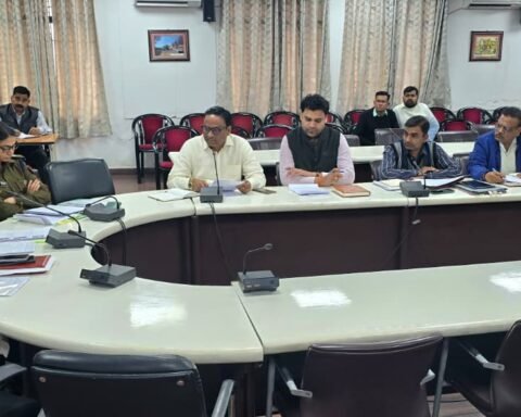 ग्रामीण सड़क की निगरानी