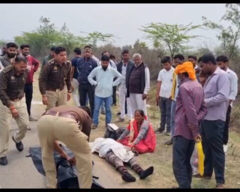 दो मोटरसाइकिल सवारों को तेज़ रफ़्तार कार ने रौंदा